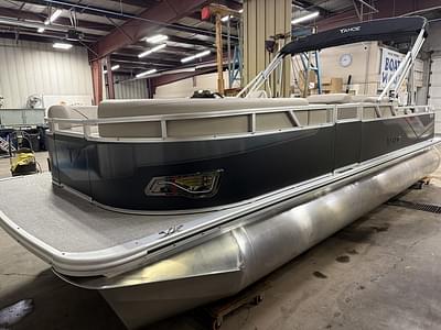 BOATZON | Tahoe Pontoons Sport 2385 Swingback VRB Pontoon  Honda 4Stroke EFI 2025