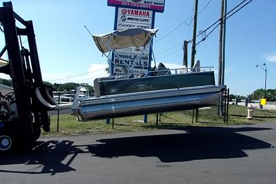 BOATZON | Tahoe Pontoons Sport Bow 17 FT 2023 BOATZON | Tahoe Pontoons Sport Bow 17 FT 2023