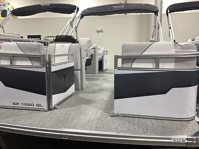 BOATZON | Tahoe Pontoons Sport Quad Lounger 19 FT 2025 BOATZON | Tahoe Pontoons Sport Quad Lounger 19 FT 2025