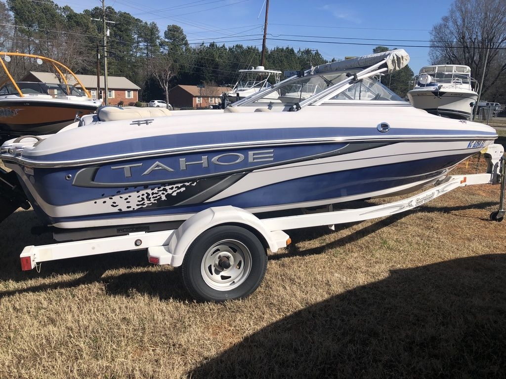 2010 TAHOE Q4SSF - Sold Boat