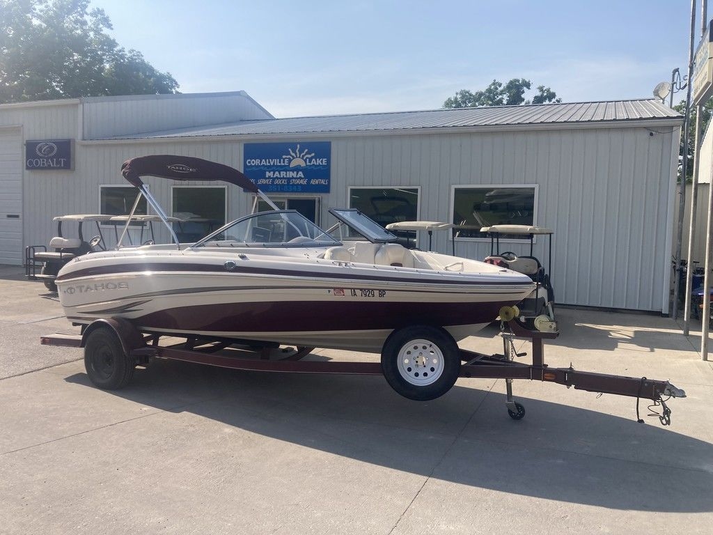 2011 Tahoe Q5I - Sold Boat