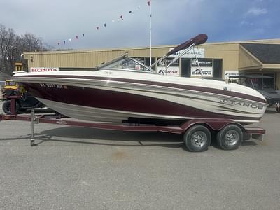 BOATZON | Tahoe Q7i 21 ft bowrider w trailer 2011