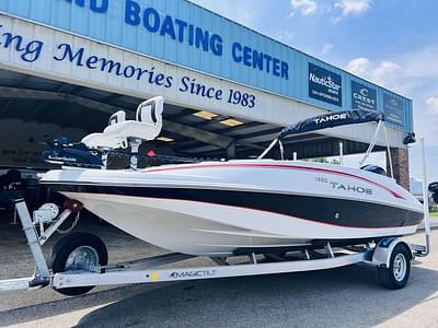 BOATZON | Tahoe® 1950 2023 BOATZON | Tahoe® 1950 2023