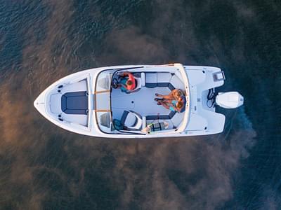 BOATZON | Tahoe® 210 S 2026