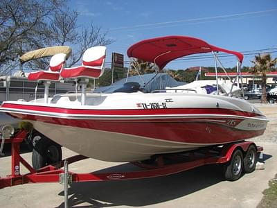 BOATZON | Tahoe® 215 Xi 2014