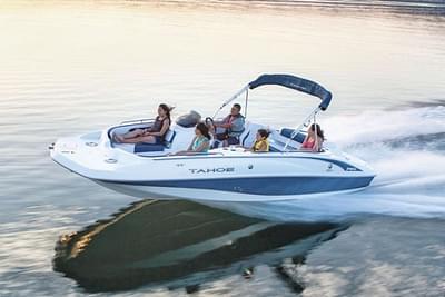 BOATZON | Tahoe® 215 Xi 2017