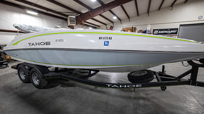 BOATZON | Tahoe® 2150 2022 BOATZON | Tahoe® 2150 2022