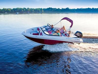 BOATZON | Tahoe® 450 TS Outboard 2016