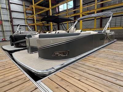 BOATZON | Tahoe® LTZ 2385 VRL 2025 BOATZON | Tahoe® LTZ 2385 VRL 2025