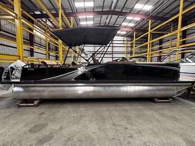 BOATZON | Tahoe® LTZ 2585 VRL 2025