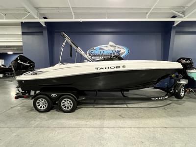 BOATZON | Tahoe® T21 2025 BOATZON | Tahoe® T21 2025