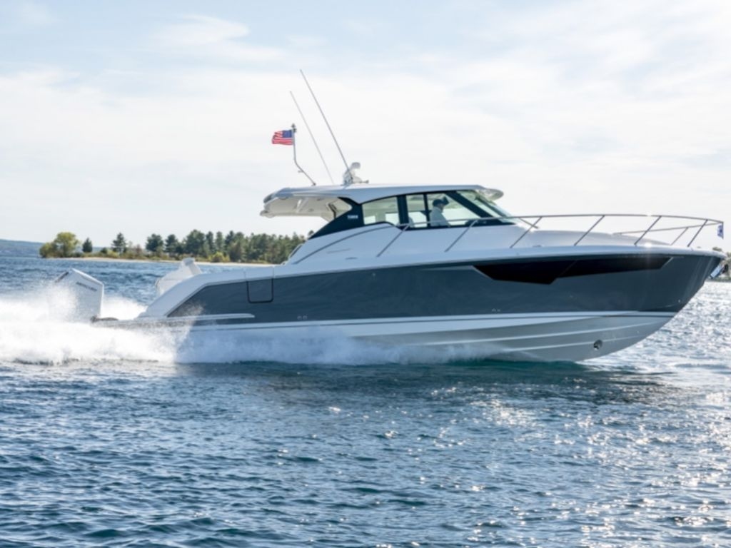 2026 Tiara Yachts 43LE - Sold Boat