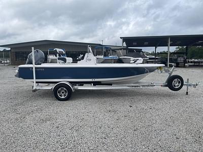 BOATZON | Tidewater 1910 Bay Max 2024