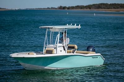 BOATZON | Tidewater 210 LXF 2018