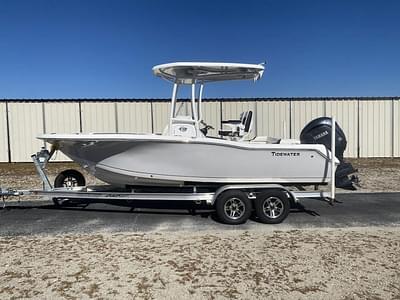 BOATZON | Tidewater 210 LXF 2024