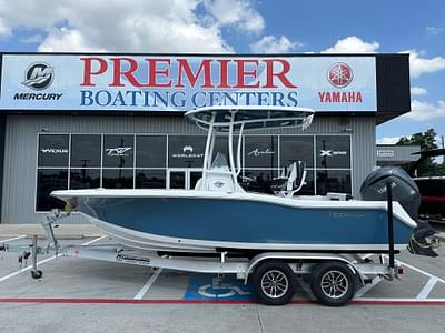BOATZON | Tidewater 210CC 2025 BOATZON | Tidewater 210CC 2025