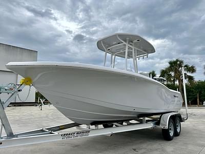 BOATZON | Tidewater 210CC Adventure 2024