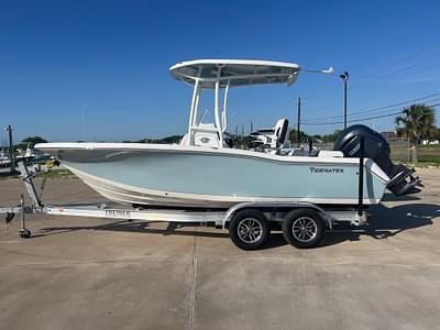 BOATZON | Tidewater 210LXF 2025