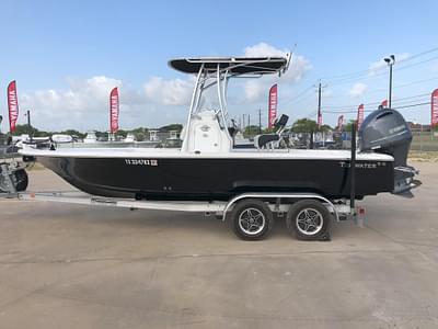 BOATZON | Tidewater 2110 Bay Max 2024 BOATZON | Tidewater 2110 Bay Max 2024