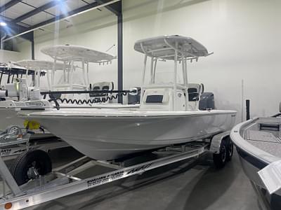 BOATZON | Tidewater 2110 Bay Max 2025 BOATZON | Tidewater 2110 Bay Max 2025
