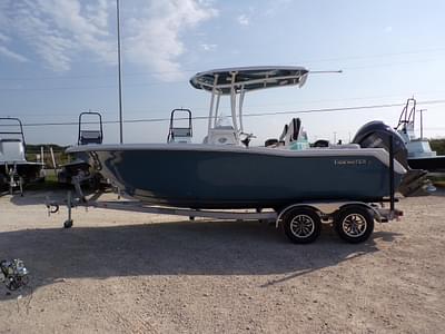 BOATZON | Tidewater 220LXF 2025