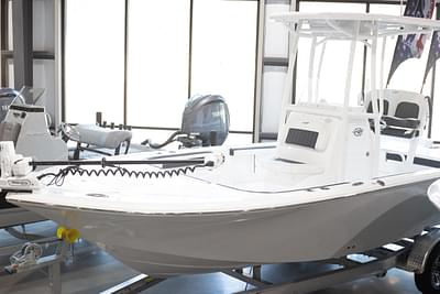 BOATZON | Tidewater 2300 CB 2025