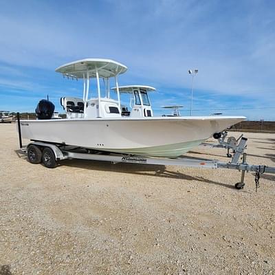 BOATZON | Tidewater 2300CB 2024