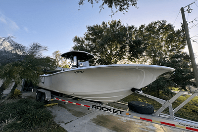 BOATZON | Tidewater 256 LXF 2021