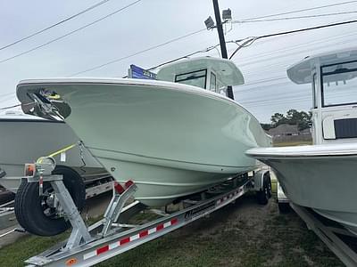 BOATZON | Tidewater 282 CC Adventure 2025