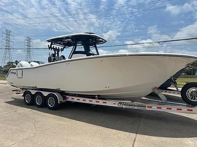 BOATZON | Tidewater 302 Adventure 2026