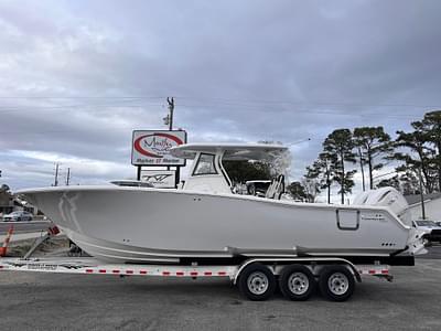 BOATZON | Tidewater 302 CC Adventure 2025