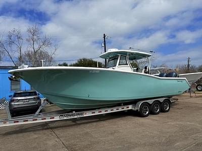 BOATZON | Tidewater 320 CC Adventure 2021 BOATZON | Tidewater 320 CC Adventure 2021