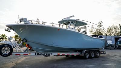 BOATZON | Tidewater 320 CC Adventure 2023 BOATZON | Tidewater 320 CC Adventure 2023