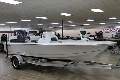 BOATZON | TideWater Boats 1910 BM 2025