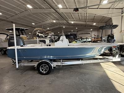 BOATZON | TideWater Boats 1910 BM 2025