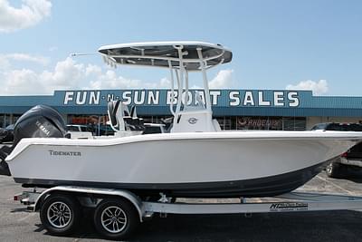 BOATZON | TideWater Boats 210 CC Adventure 2025 BOATZON | TideWater Boats 210 CC Adventure 2025