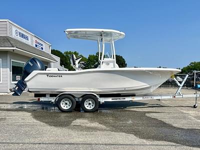 BOATZON | TideWater Boats 210 LXF 2025