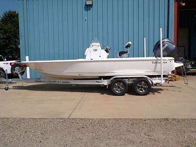 BOATZON | TideWater Boats 2110 Bay Max 2025 BOATZON | TideWater Boats 2110 Bay Max 2025