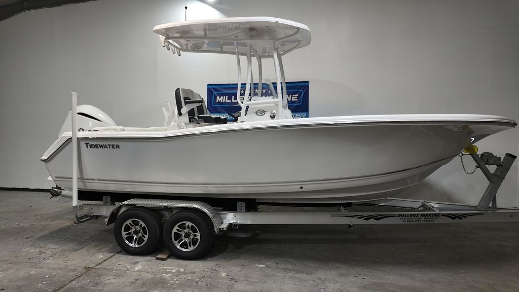 2024 TideWater Boats 220 LXF CC wYamaha Motor - Sold Boat