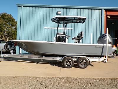 BOATZON | TideWater Boats 2210 CB 2025