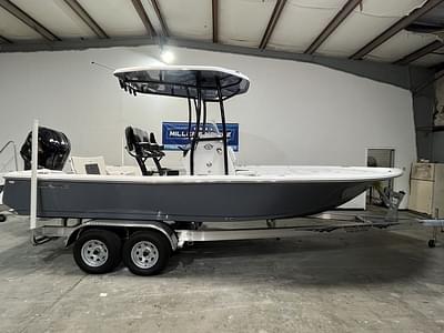 BOATZON | TideWater Boats 2210 CB 2025