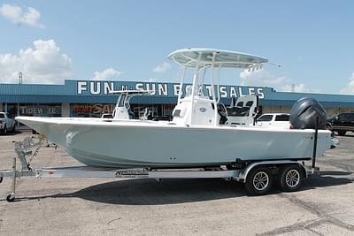 BOATZON | TideWater Boats 2300 CB 2025