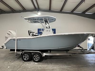 BOATZON | TideWater Boats 232 CC Adventure 2025