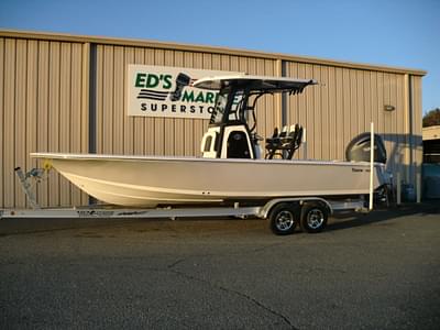 BOATZON | TideWater Boats 2410 Bay Max 2025