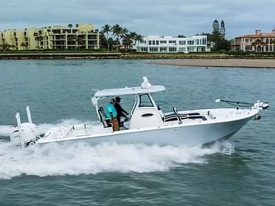 BOATZON | TideWater Boats 3100 CB 2025