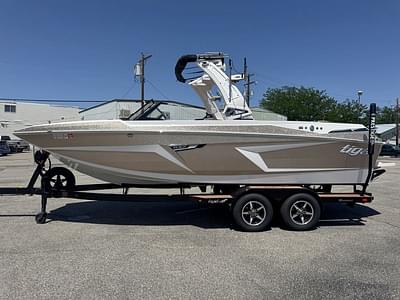 BOATZON | Tige 22RZX 2023 BOATZON | Tige 22RZX 2023