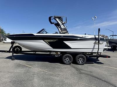 BOATZON | Tige 22RZX 2025