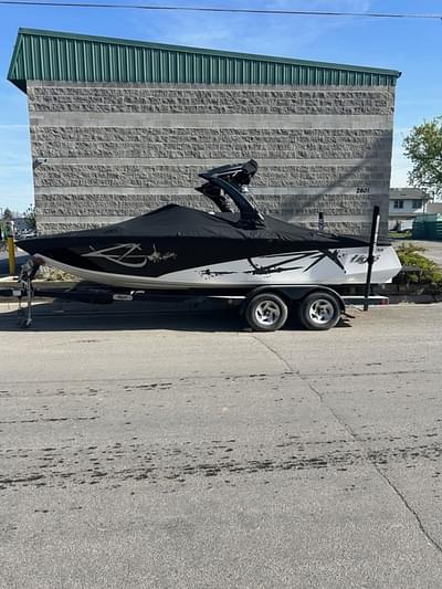 BOATZON | Tige Z1 2010