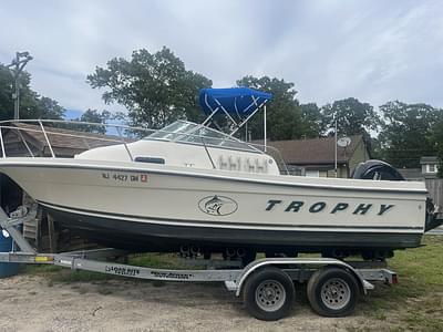 BOATZON | Tophy 2002 WA 2000
