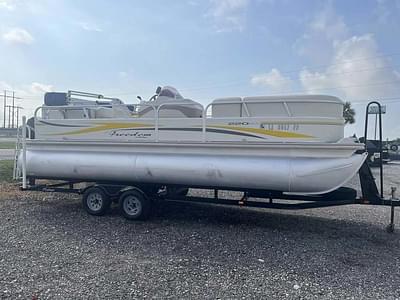 BOATZON | Tracker Marine Freedom 220DLX 2007 BOATZON | Tracker Marine Freedom 220DLX 2007